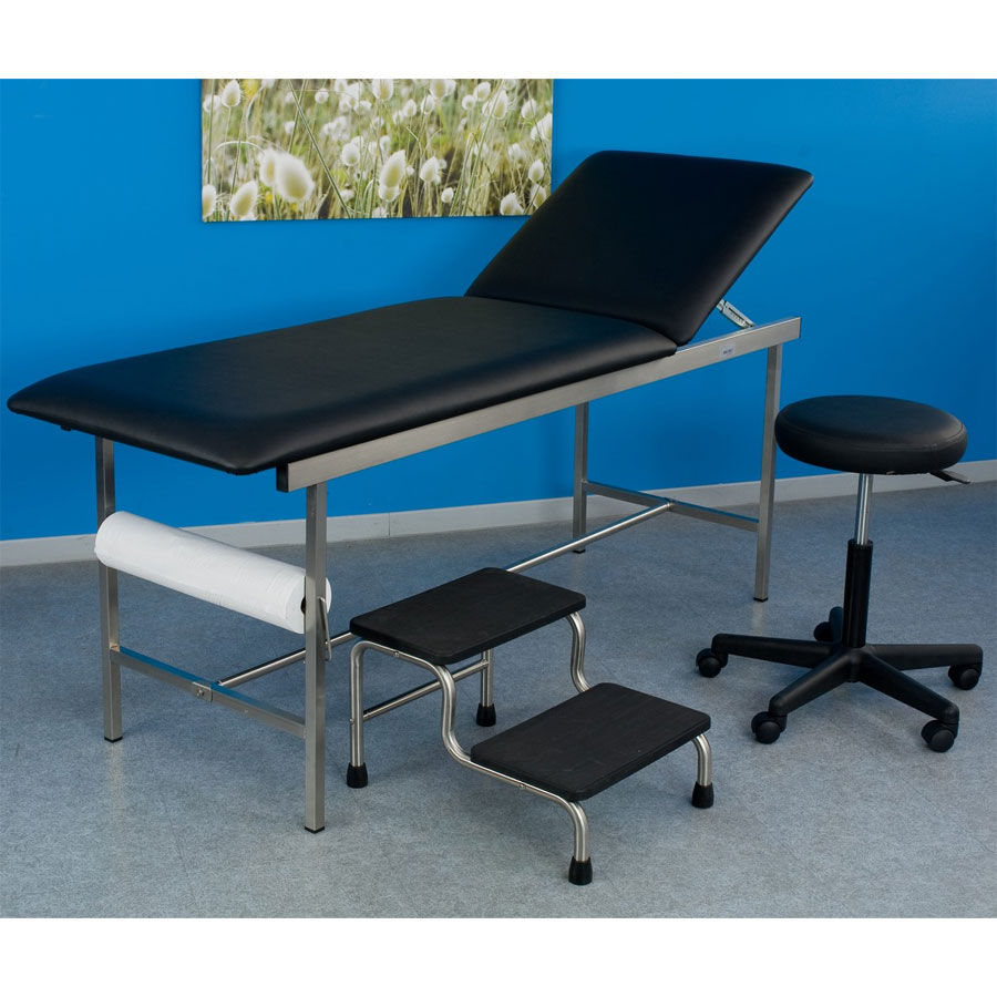 Fauteuils, tables et divans pour équiper un cabinet de gynécologie